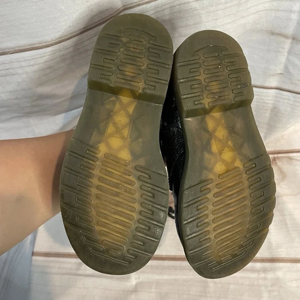 Doc Dr. Martens Black Cosmic Glitter Combat Lace Up Boots 1460 Girls Size 11 - Picture 8 of 8